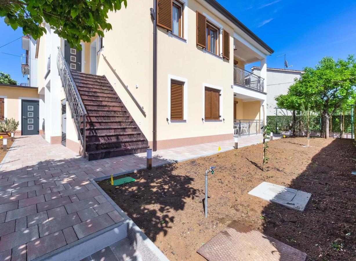 Rino Apartment Poreč Exterior foto
