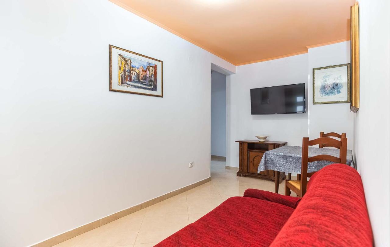 Rino Apartment Poreč Exterior foto
